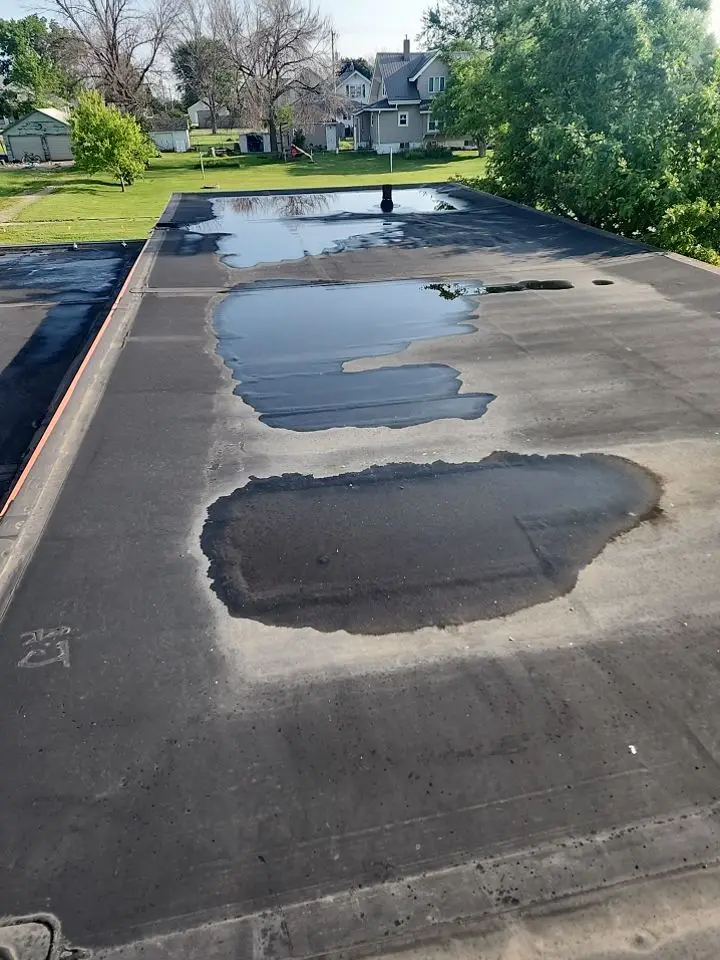 Another roof in need of repair by the best in service, Grell Roofing